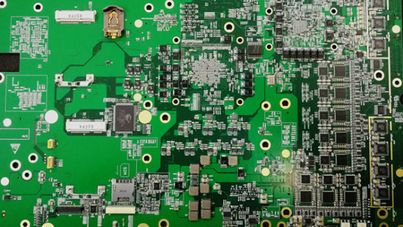 SMT貼片加工的設(shè)備有哪些，裸手操作有什么影響？-上海PCB抄板-SMT貼片加工